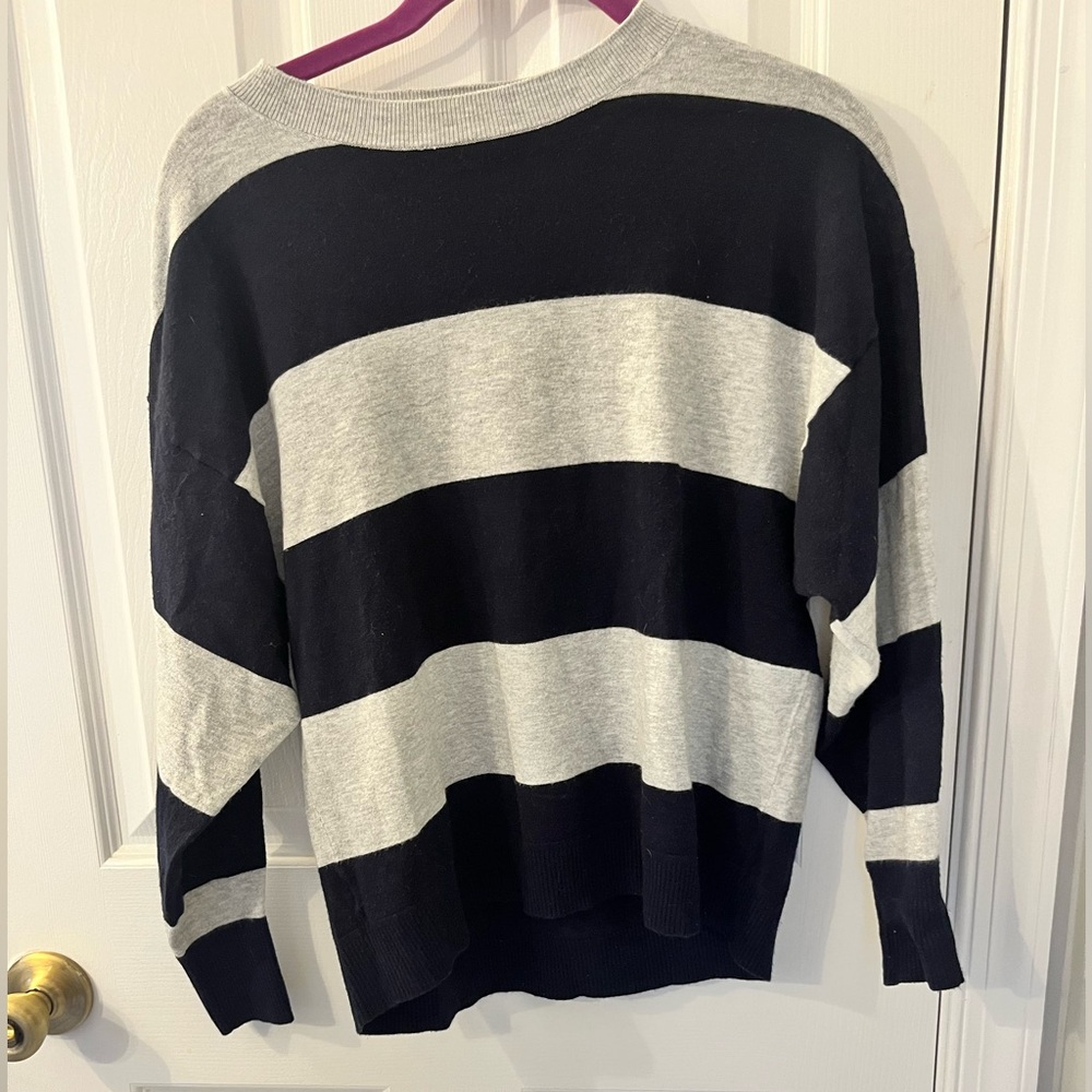 LOFT Navy Color Block Swearer - Size SP